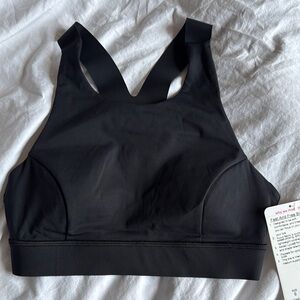 NWT Lululemon Athletica Black Fast and Free Bra sz 6
